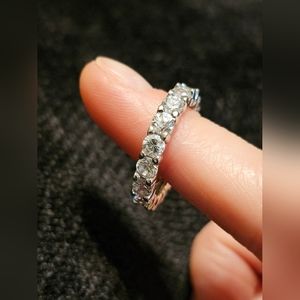 Classic Band with Cubic Zirconia Stones Size 8+1/4